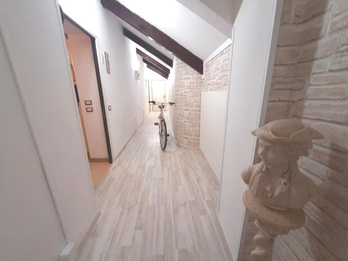 Bed & Breakfast La Mansarda Naples Exterior photo