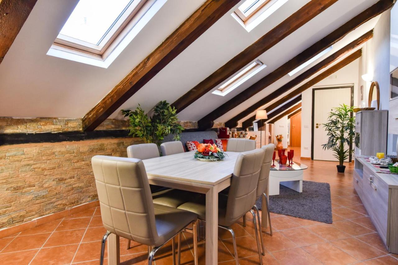 Bed & Breakfast La Mansarda Naples Exterior photo